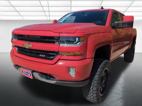 Used 2017 Chevrolet Silverado 1500 LT w/ All Star Edition image 24