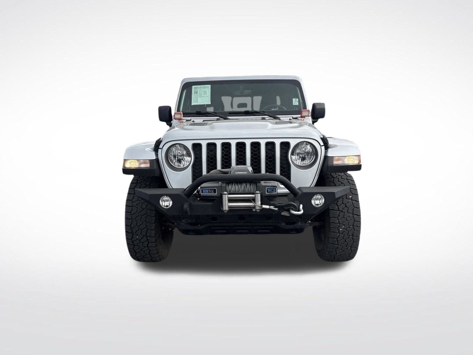 Used 2023 Jeep Gladiator Rubicon w/ Cold Weather Group AWD/4WD image 11