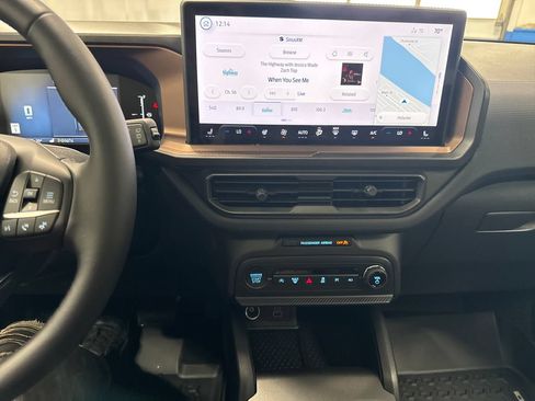 New 2026 Ford Bronco Sport Outer Banks w/ Outer Banks Tech Package+ AWD/4WD image 19