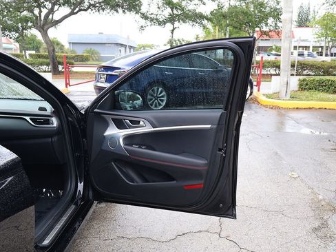 Used 2023 Genesis G70 2.0T w/ Sport Prestige Package RWD image 25