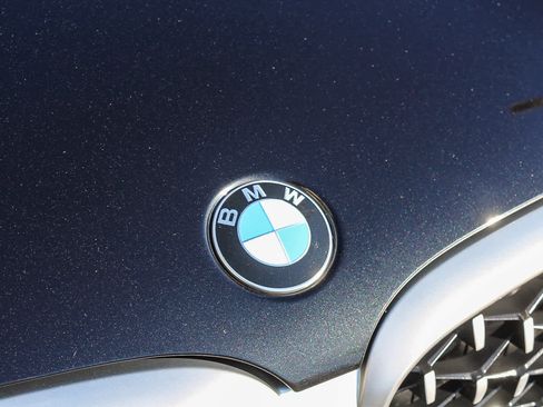 Certified 2023 BMW X4 xDrive30i w/ Parking Assistance Package image 10