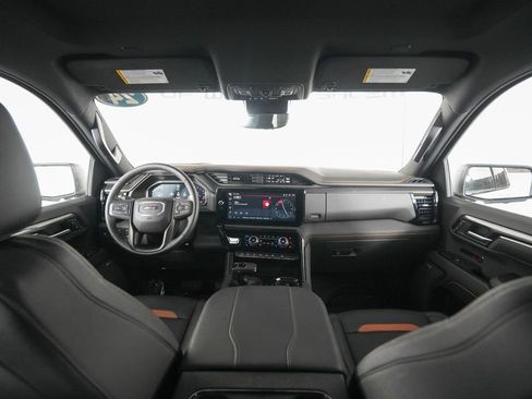 Used 2024 GMC Sierra 1500 AT4 w/ Technology Package image 16