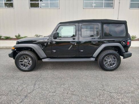 Certified 2025 Jeep Wrangler Unlimited Sport AWD/4WD image 6