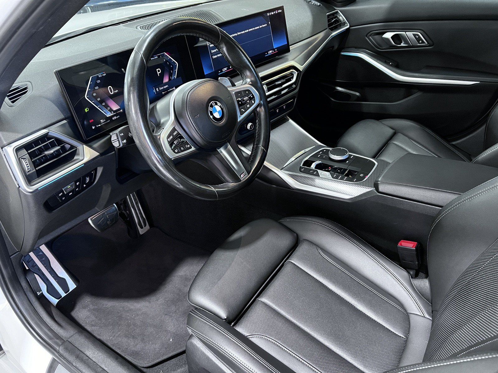 Used 2023 BMW 330i Sedan w/ M Sport Package RWD image 14