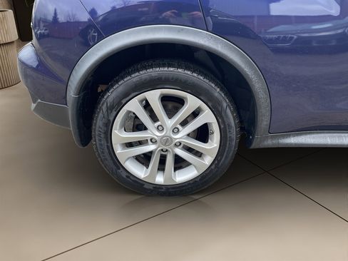 Used 2015 Nissan Juke SV image 29