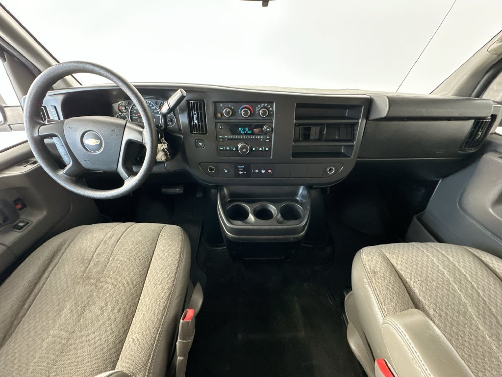 Used 2014 Chevrolet Express 2500 LT w/ LT Preferred Equipment Group RWD image 10
