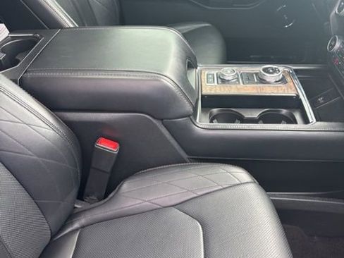 Used 2021 Ford Expedition Max Platinum AWD/4WD image 50