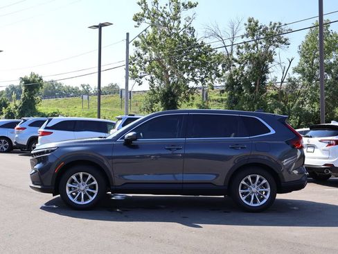 Certified 2025 Honda CR-V EX image 4