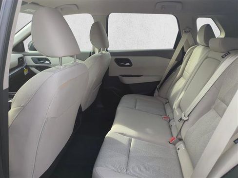 Certified 2025 Nissan Rogue SV image 16