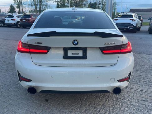 Used 2021 BMW 330i xDrive Sedan w/ Driving Assistance Package AWD/4WD image 5
