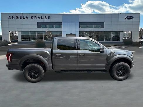 Used 2019 Ford F150 Raptor w/ Equipment Group 802A Luxury AWD/4WD image 10