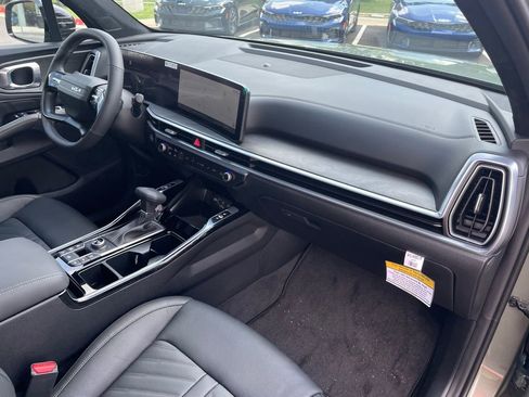 New 2026 Kia Sorento SX Prestige AWD/4WD image 36