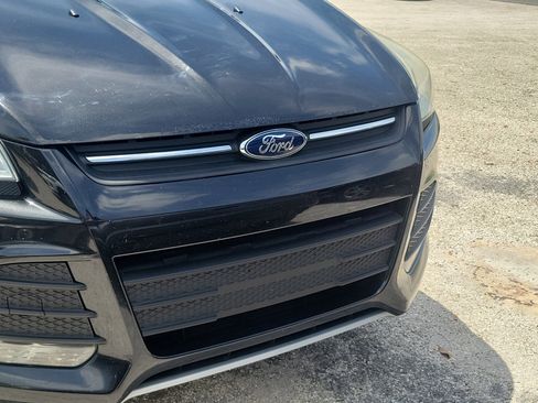 Used 2014 Ford Escape SE w/ Equipment Group 201A AWD/4WD image 3