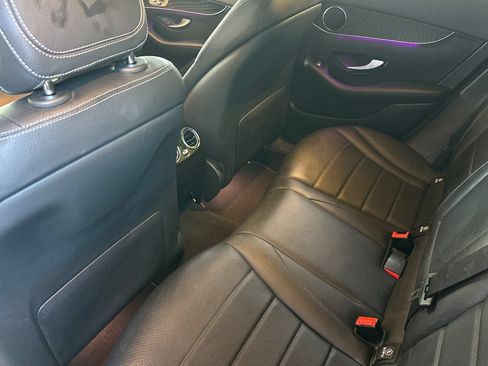 Used 2023 Mercedes-Benz GLC 300 4MATIC Coupe image 16