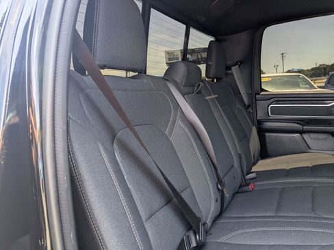 Used 2023 RAM 1500 Big Horn AWD/4WD image 25