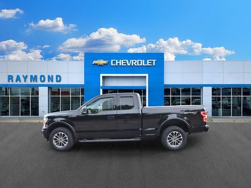 Used 2018 Ford F150 XLT w/ Equipment Group 302A Luxury AWD/4WD image 7
