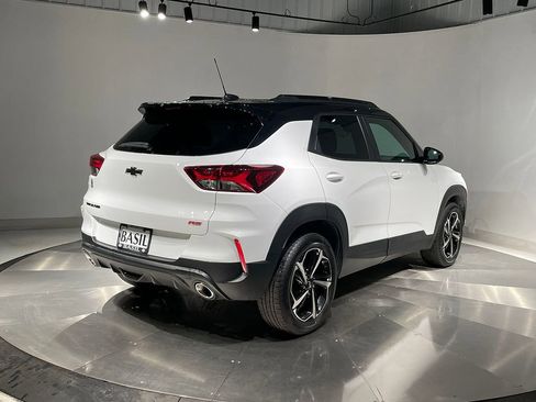 Used 2023 Chevrolet TrailBlazer RS image 11