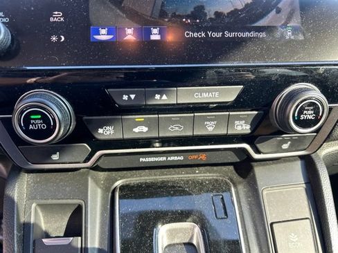 Used 2018 Honda CR-V Touring image 18