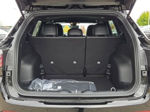 New 2026 Jeep Compass Latitude image 16