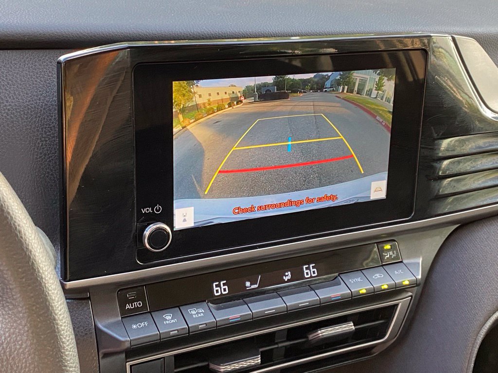 Used 2025 Toyota Camry LE FWD image 16