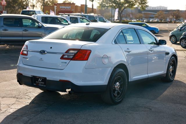 Used 2017 Ford Taurus Police Interceptor AWD image 16