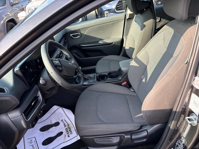 Used 2025 Kia K4 FWD image 8