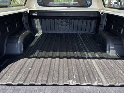 Used 2022 Chevrolet Silverado 1500 RST w/ Bed Protection Package AWD/4WD image 8