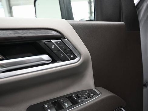 New 2026 GMC Sierra 2500 SLT w/ SLT Premium Package image 30
