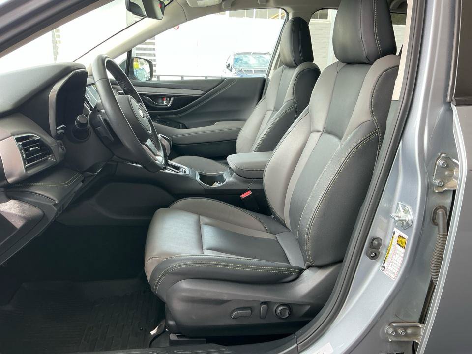 Used 2023 Subaru Outback Onyx Edition AWD/4WD image 31