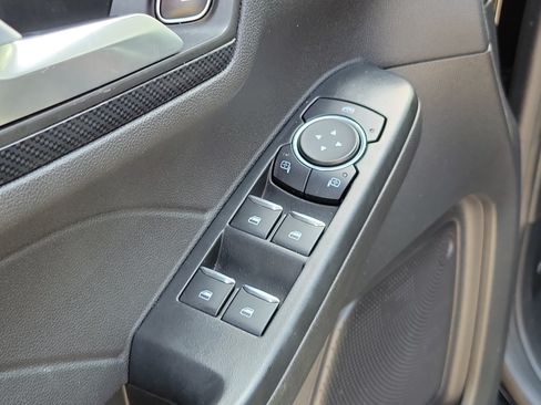 Used 2024 Ford Escape ST-Line FWD image 17