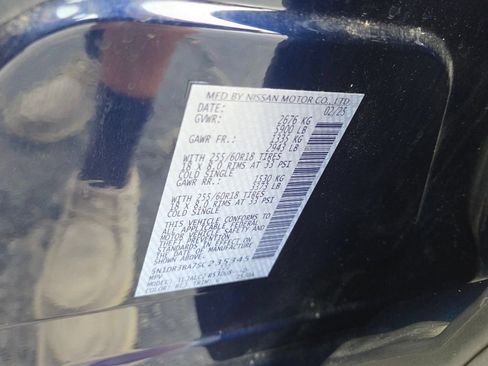 Used 2025 Nissan Pathfinder SV FWD image 18