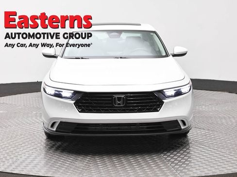 Used 2024 Honda Accord EX image 2