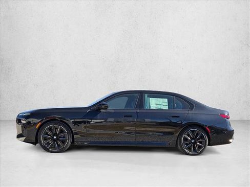 New 2025 BMW 760i xDrive image 5