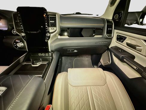Certified 2025 RAM 1500 Tungsten AWD/4WD image 33