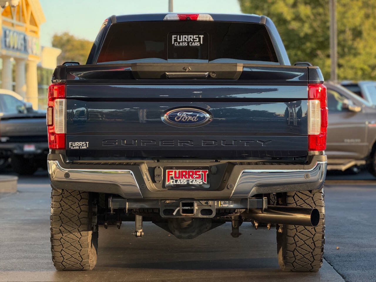 Used 2019 Ford F350 Lariat w/ Lariat Value Package AWD/4WD image 4