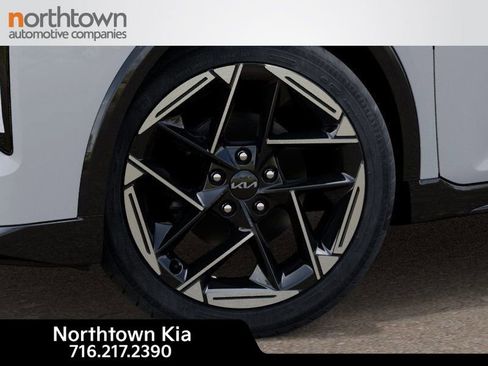 New 2025 Kia K4 GT-Line image 10