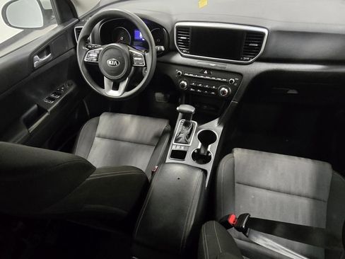 Used 2020 Kia Sportage LX image 20