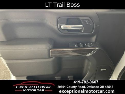 Used 2021 Chevrolet Silverado 1500 LT Trail Boss w/ LT Trail Boss Premium Package AWD/4WD image 35