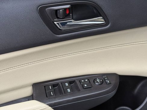 Used 2017 Acura ILX image 12