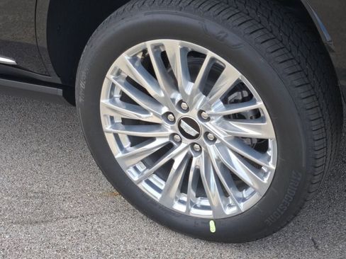 New 2026 Cadillac Escalade Luxury image 19