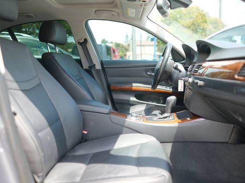 Used 2011 BMW 328i Sedan RWD image 29