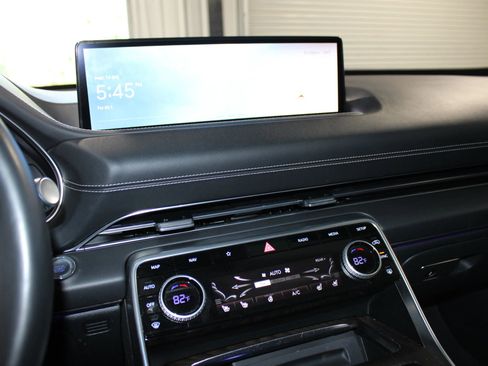 Used 2023 Genesis GV80 2.5T w/ Advanced Package image 12