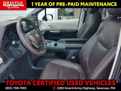 Certified 2023 Toyota Sienna Platinum AWD/4WD image 15