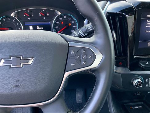 Used 2023 Chevrolet Traverse RS AWD/4WD image 24