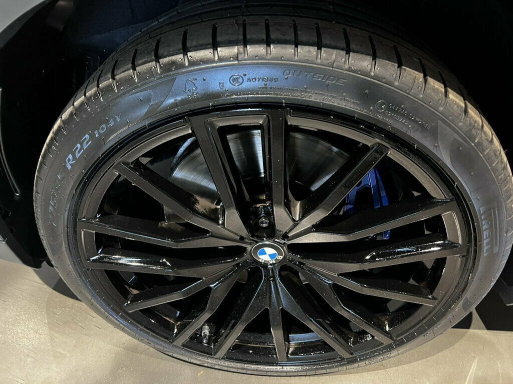 Used 2022 BMW X5 M50i w/ Executive Package AWD/4WD image 42