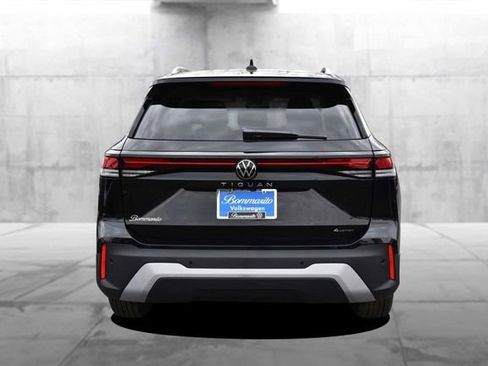 New 2025 Volkswagen Tiguan S image 6