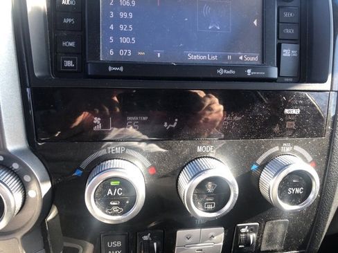 Used 2017 Toyota Sequoia Limited image 14