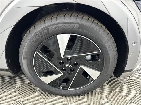 New 2026 Hyundai Ioniq 5 Limited image 14