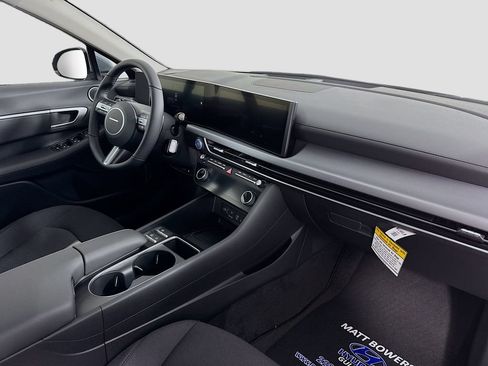 New 2026 Hyundai Sonata SEL FWD image 32
