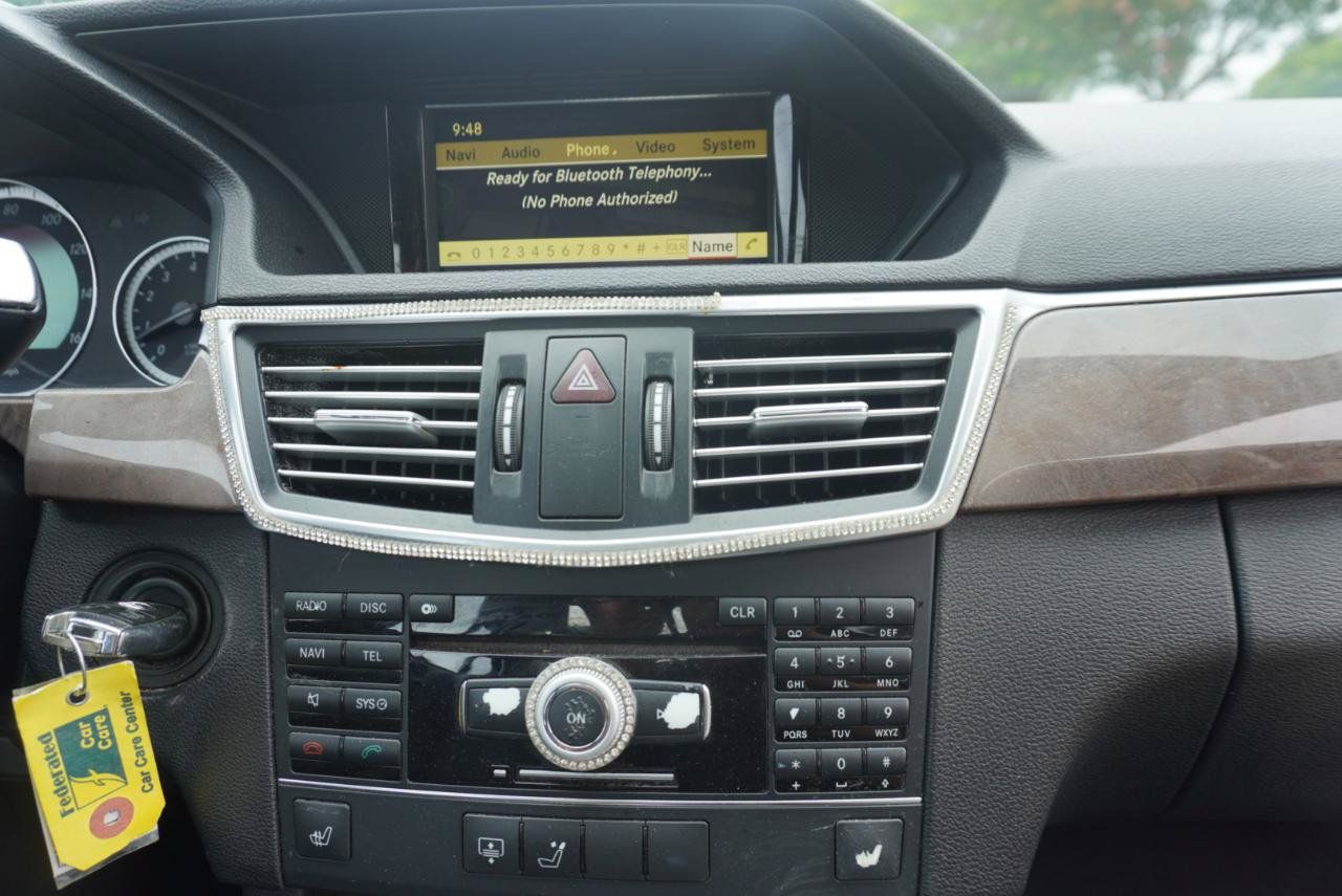 Used 2011 Mercedes-Benz E 350 4MATIC Sedan image 23